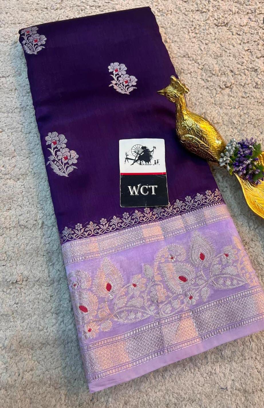 Light lavender Premium Banarasi Raw Mango Silk Saree